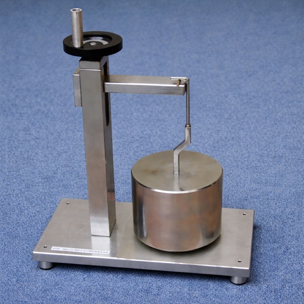 非實心插銷的試驗裝置